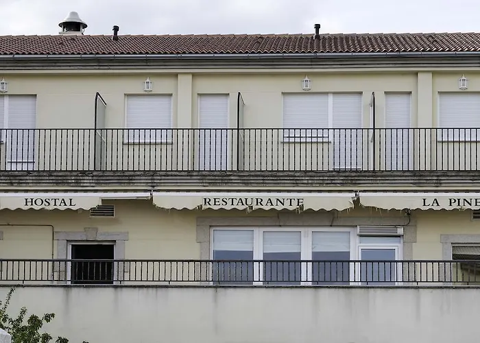 게스트하우스 Restaurante La Pineda 2*