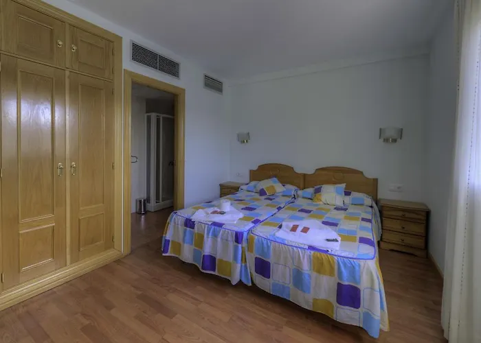 Restaurante La Pineda 게스트하우스 El Barco de Ávila