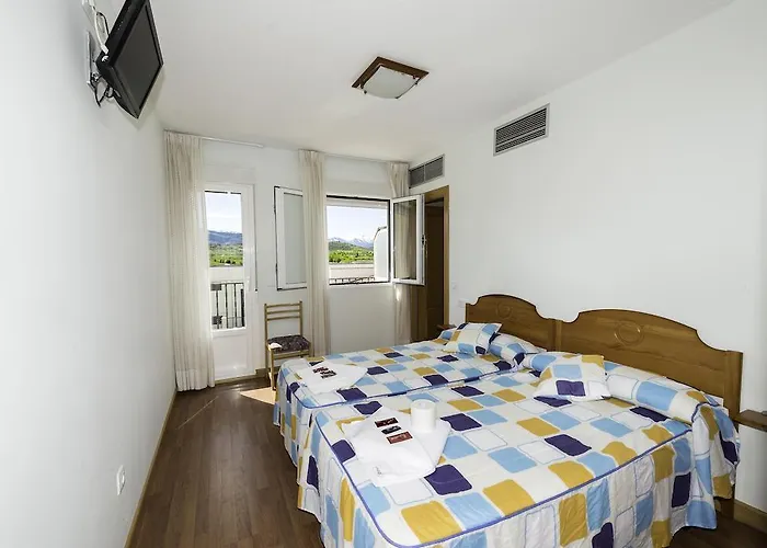 Restaurante La Pineda 게스트하우스