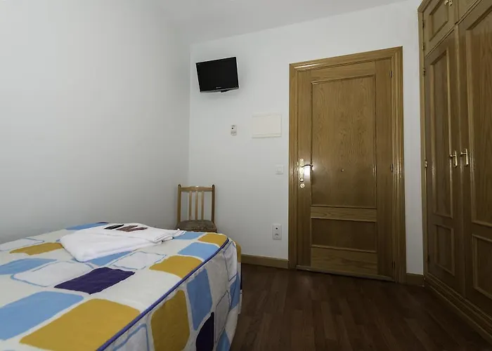 Restaurante La Pineda 게스트하우스